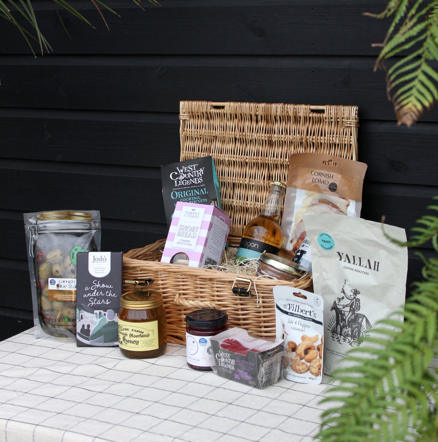 The Farmshop Hamper - Small
