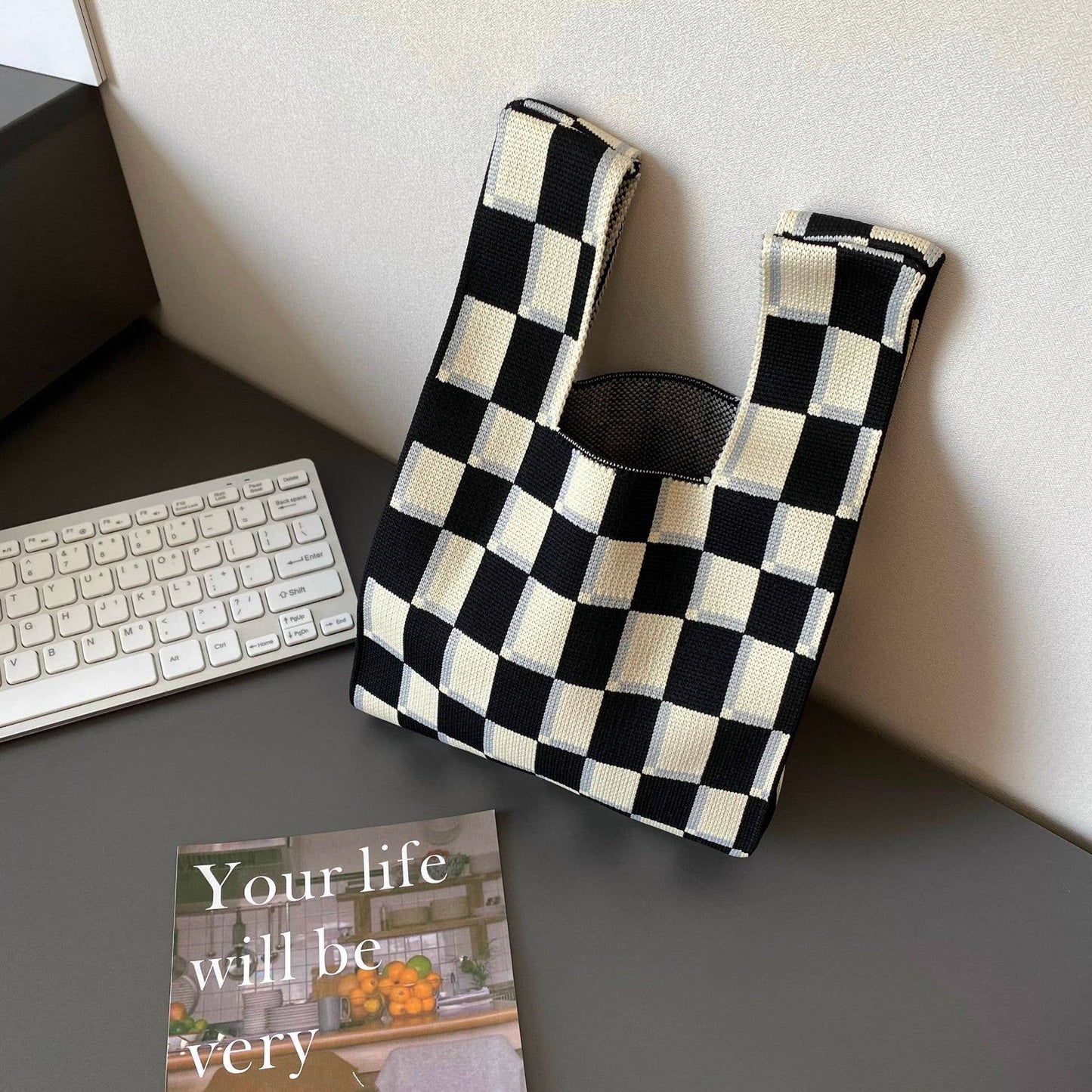 Knitted Stylish Tote Bags: Black Check